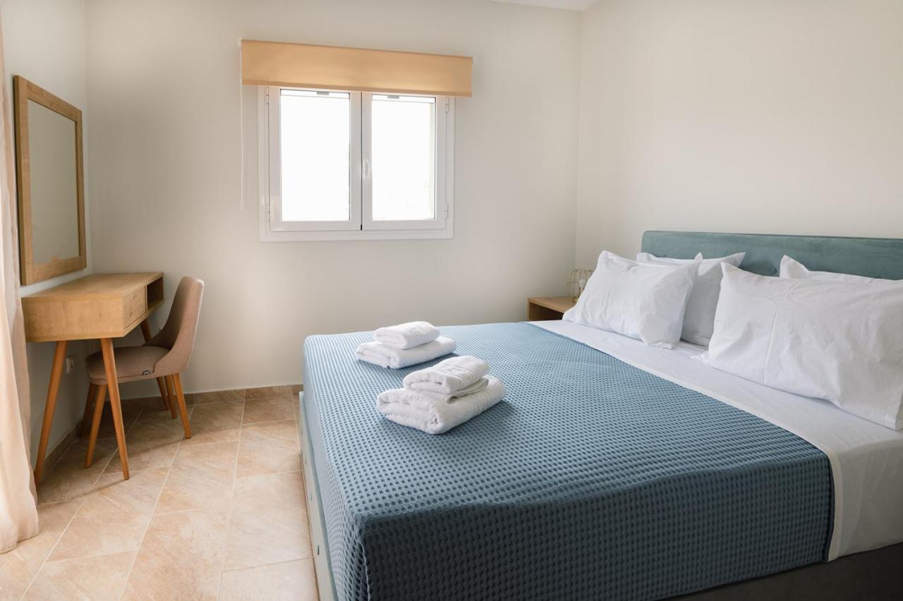 Vasilopoulos Residences - Villa Emelia With Shared Pool أرغوستولي المظهر الخارجي الصورة